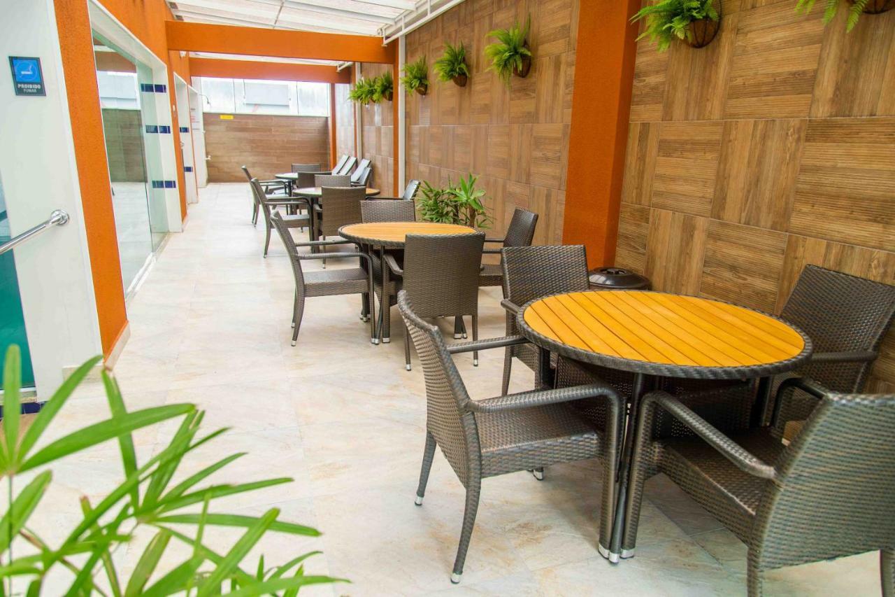 Hotel Vieiras Balneário Camboriú Exterior foto